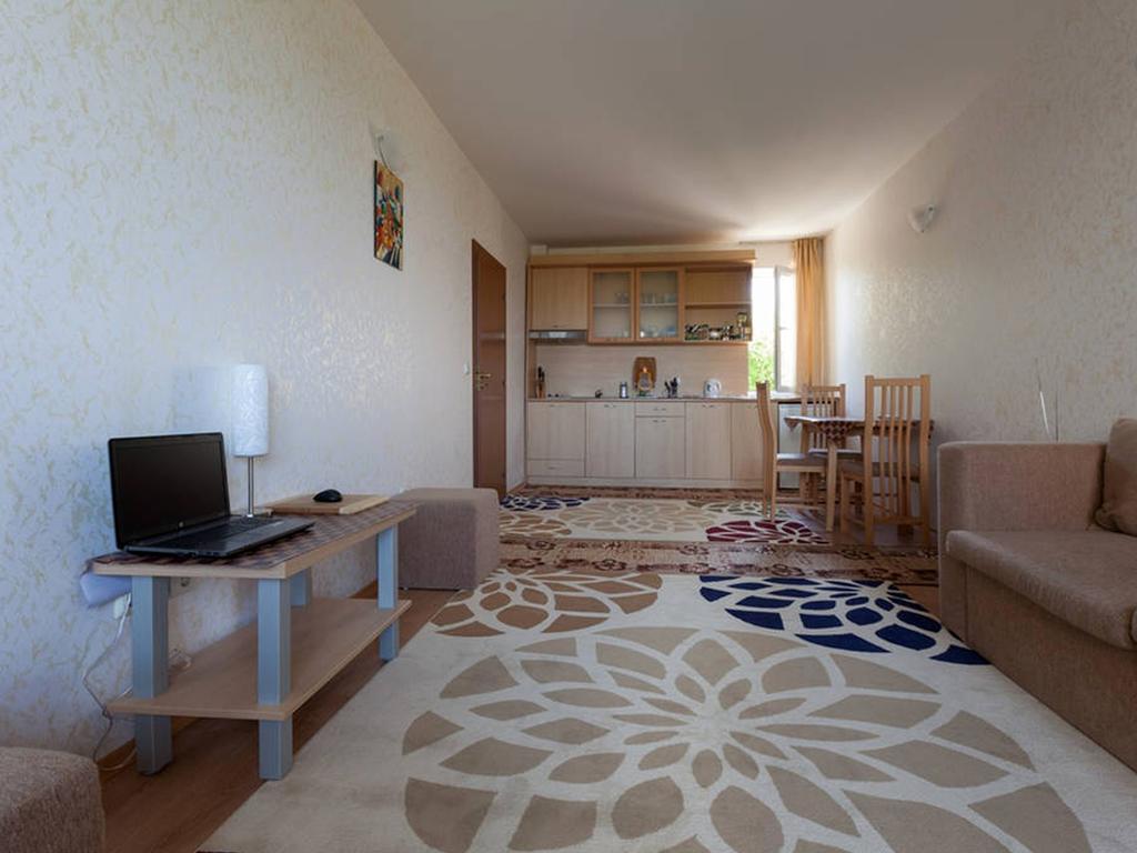 Panoramic Sea View Apartment Ravda ภายนอก รูปภาพ